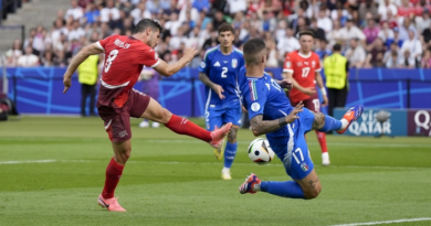 Remo Freuler mencetak gol pembuka saat Swiss mengalahkan Italia 2-0 di Berlin